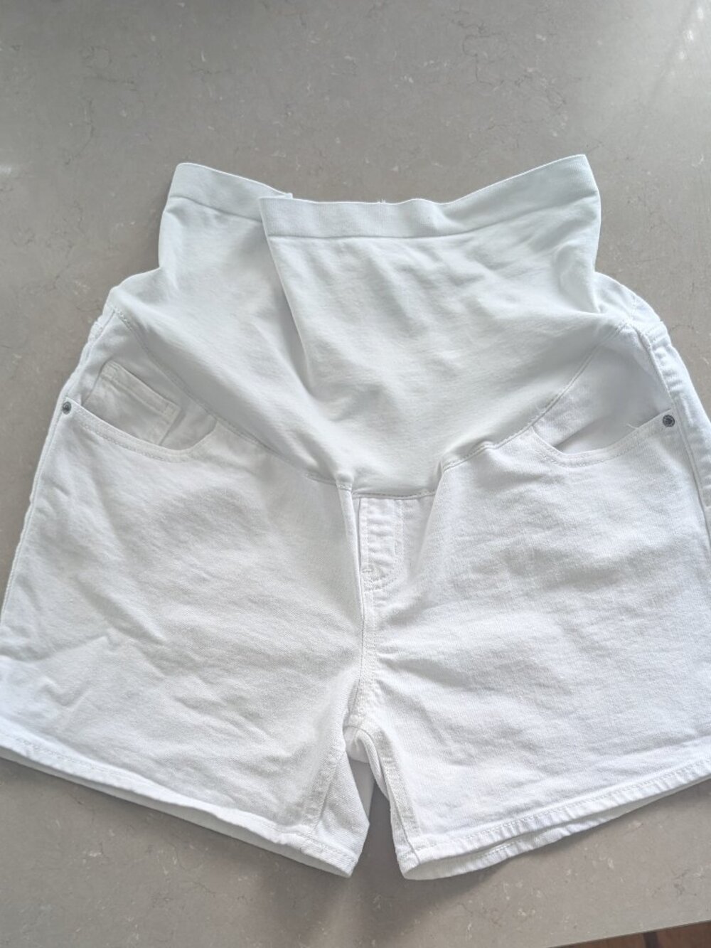 Old Navy Maternity White Denim Shorts (Large, Maternity) - Picture 2 of 3
